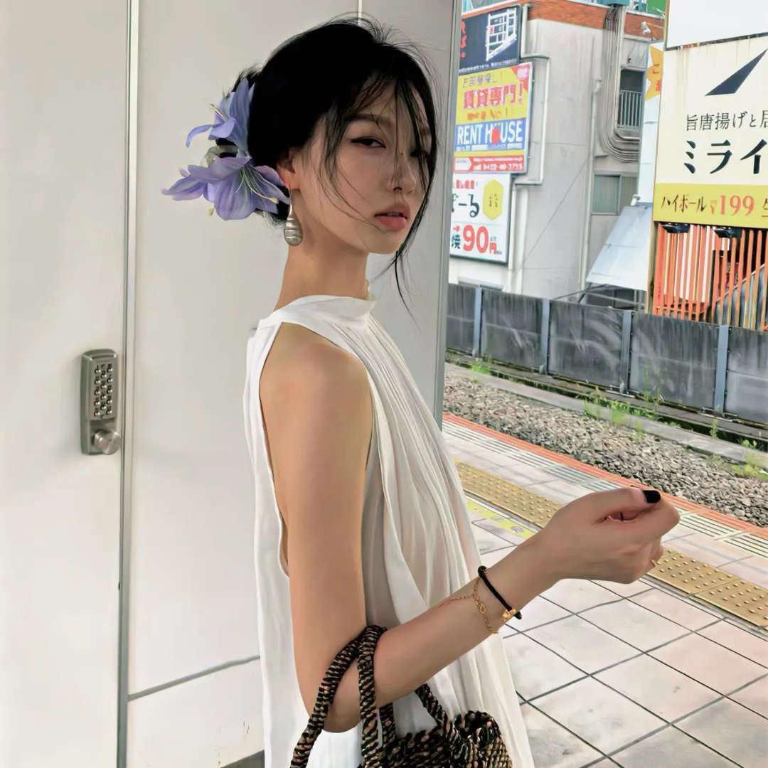 银杏飘落